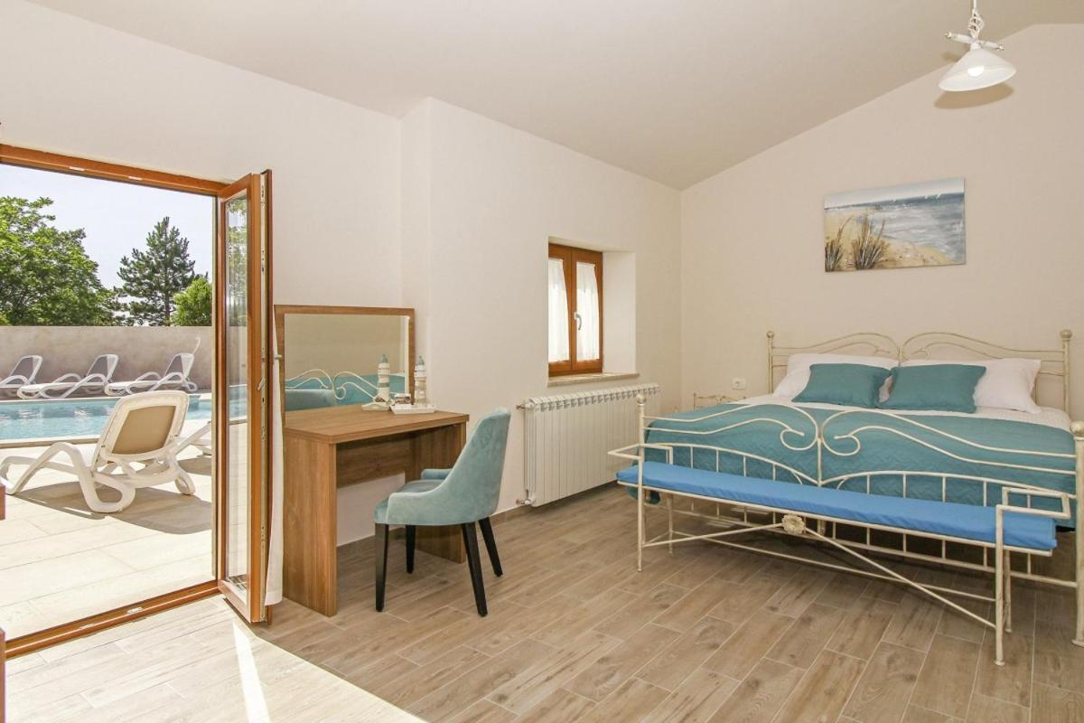 Villa Marija In Pekici Svetvincenat Bagian luar foto